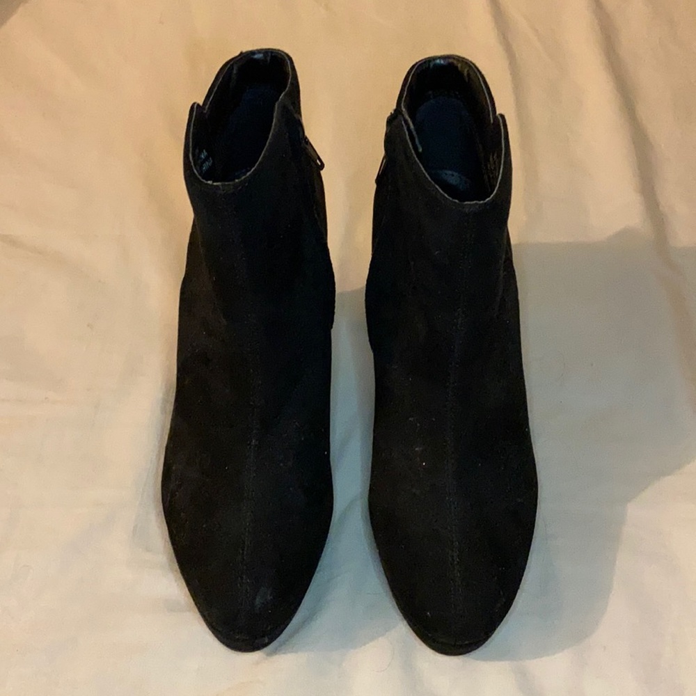 Forever 21 wedge booties